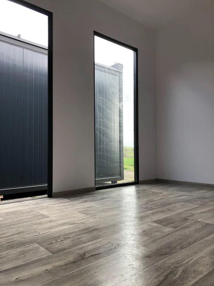 Contenedor nuevo para oficina de 6x3m