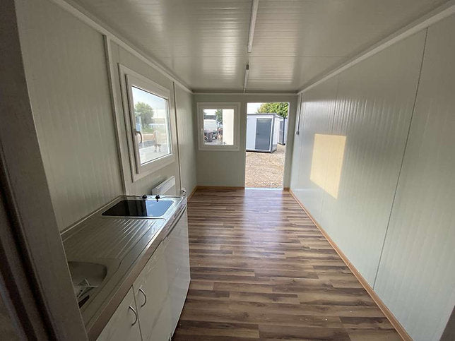 Contenedor 6×2,40m + WC, ducha y cocina