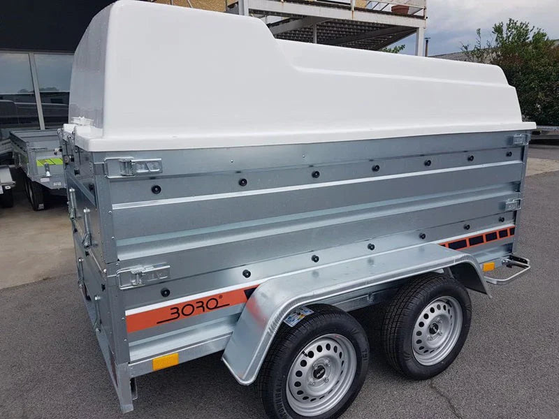 Remolque portaequipajes Boro de 2 ejes y 750 kg: Conducir sin carnet electrónico