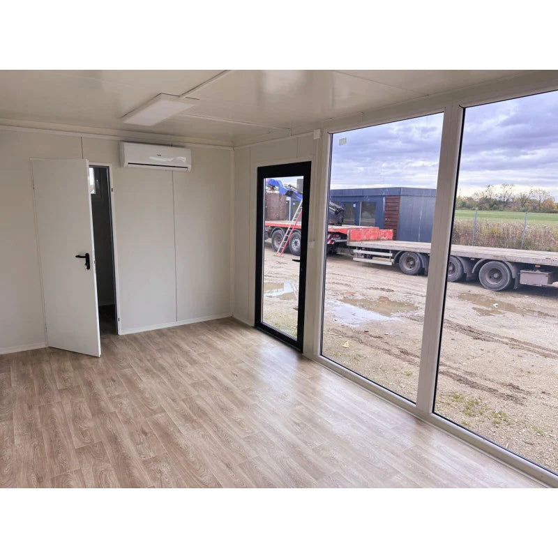 Oficina 7x3m grandes vitrinas con air condicion