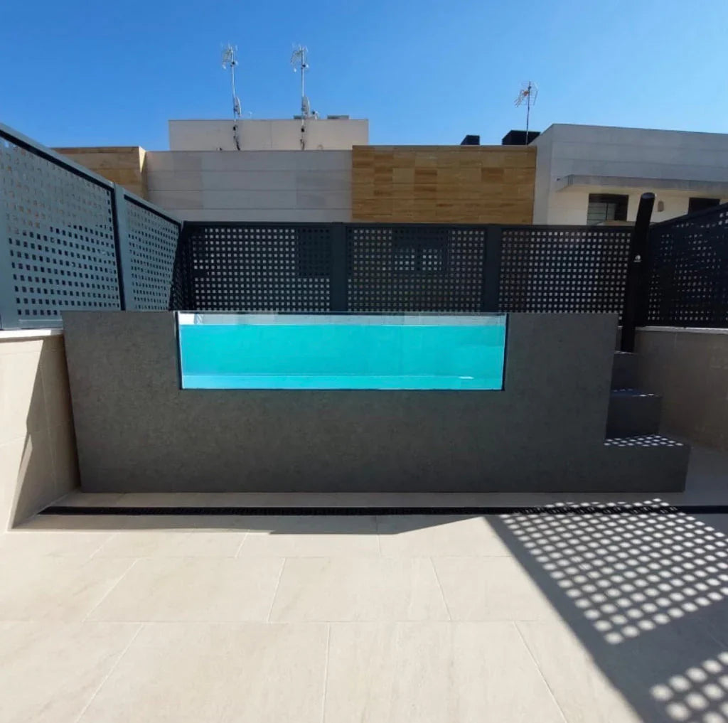 Piscina nueva sobre Pro230, de 3,75 x 2,20 x 1,10 m